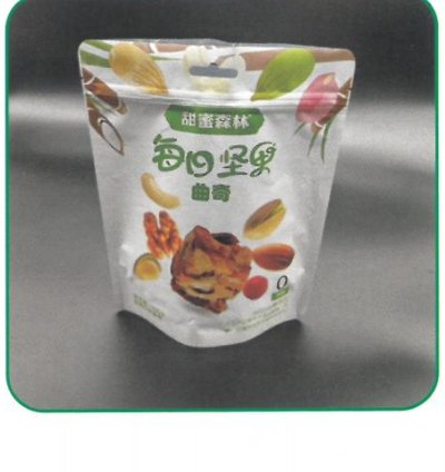 Plastic products for households, restaurants, parks, offices, pharmacies and hospitals for sale at wholesale prices